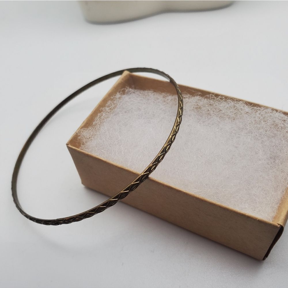 Aztec bronzedāsimplisticĀ braceletābangleā - Picture 2 of 2